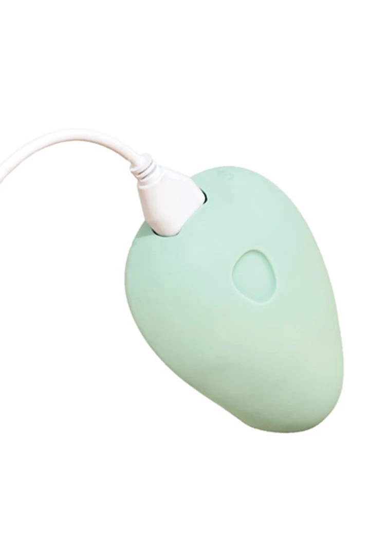 Eva Pom In Jade 4 Eva Pom In Jade