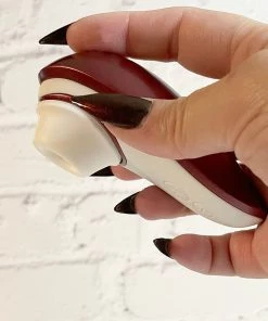 The Womanizer Womanizer Liberty In Red Wine